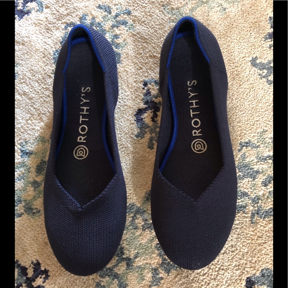 ROTHY’S EUC SZ 7 In Maritime Navy